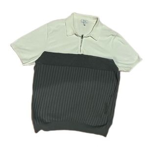 Reiss casual top. Different textures and front zipper. White and gray. Size XL.
